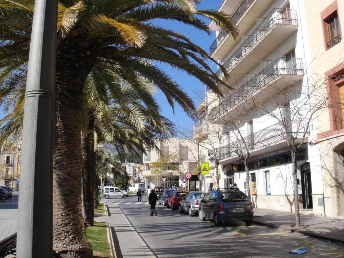 Hostal Residencia Celma Sant Carlos de la Ràpita Exterior foto